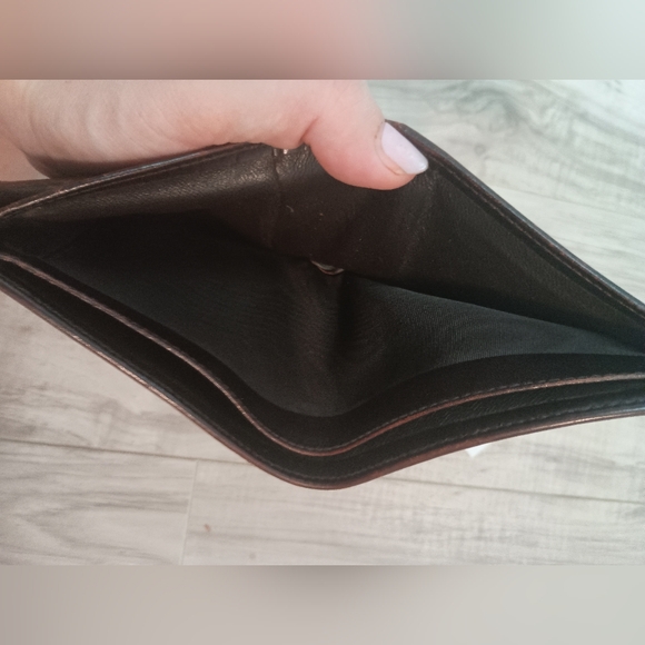 Authentic Gucci Wallet Color Brown Men's Bi-fold Geniune Leather - Picture 9 of 13